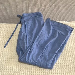 Grey’s anatomy light blue scrub pants with pockets size small